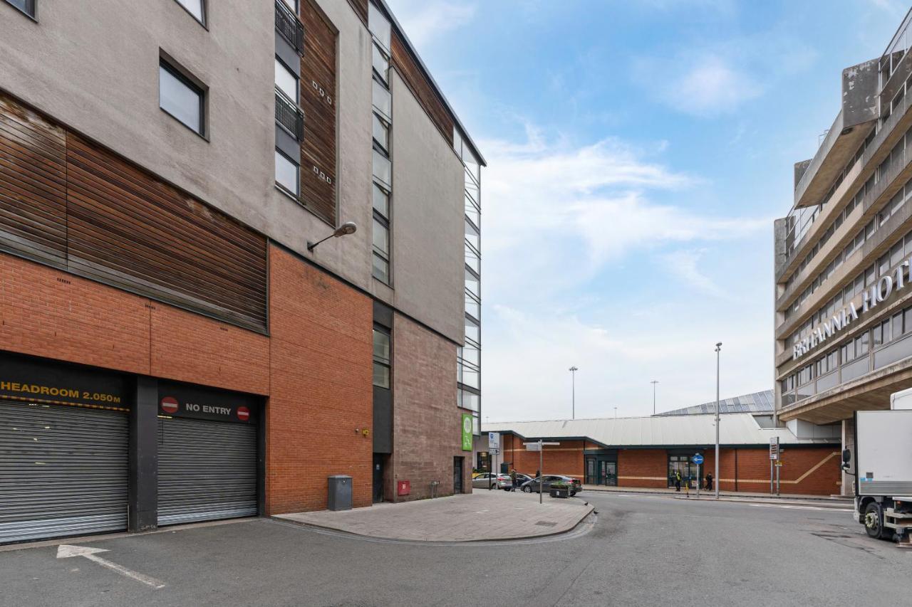 Jkg Property Solutions Presents Cosy City Apartment Coventry Eksteriør billede
