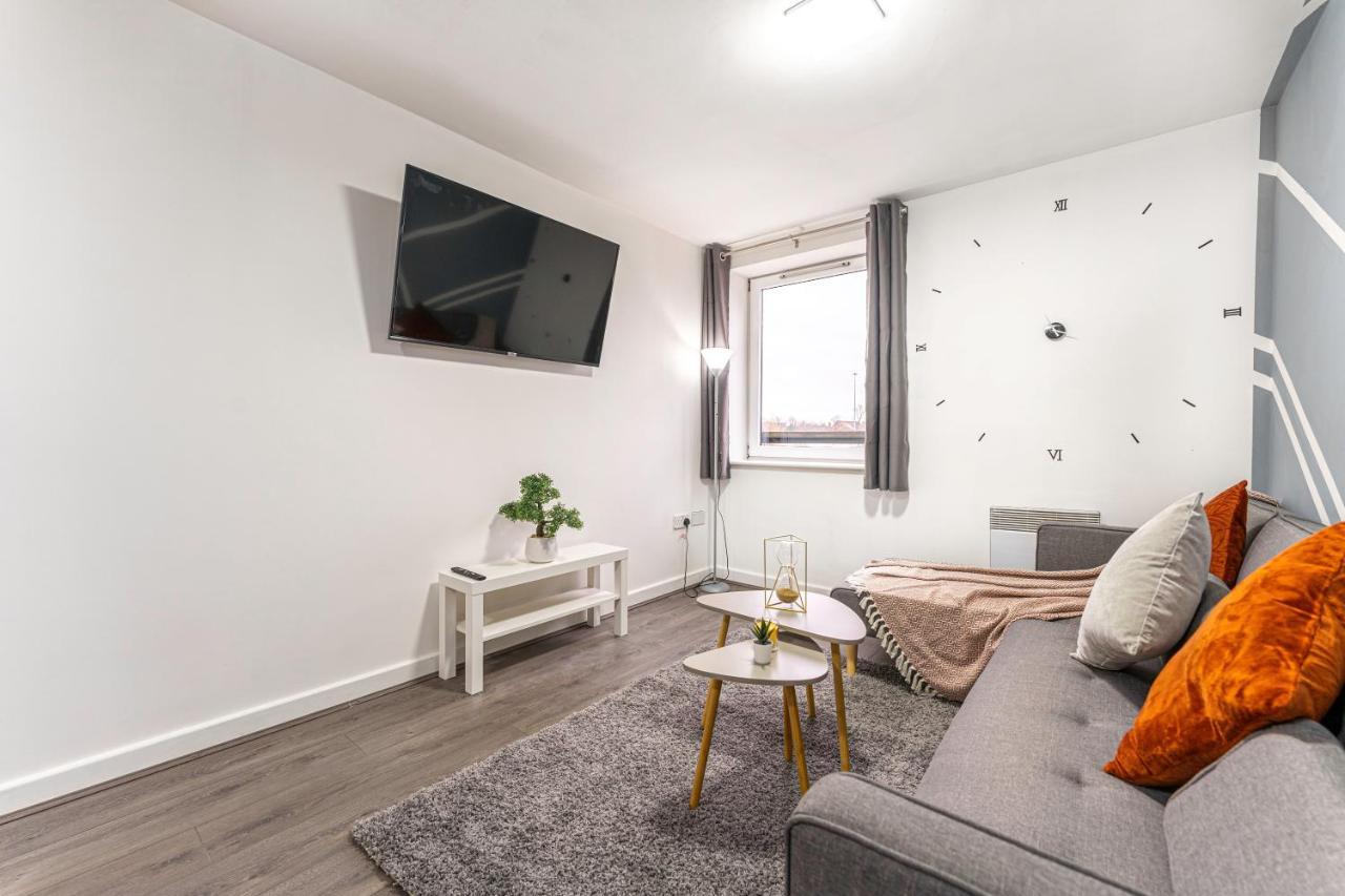 Jkg Property Solutions Presents Cosy City Apartment Coventry Eksteriør billede