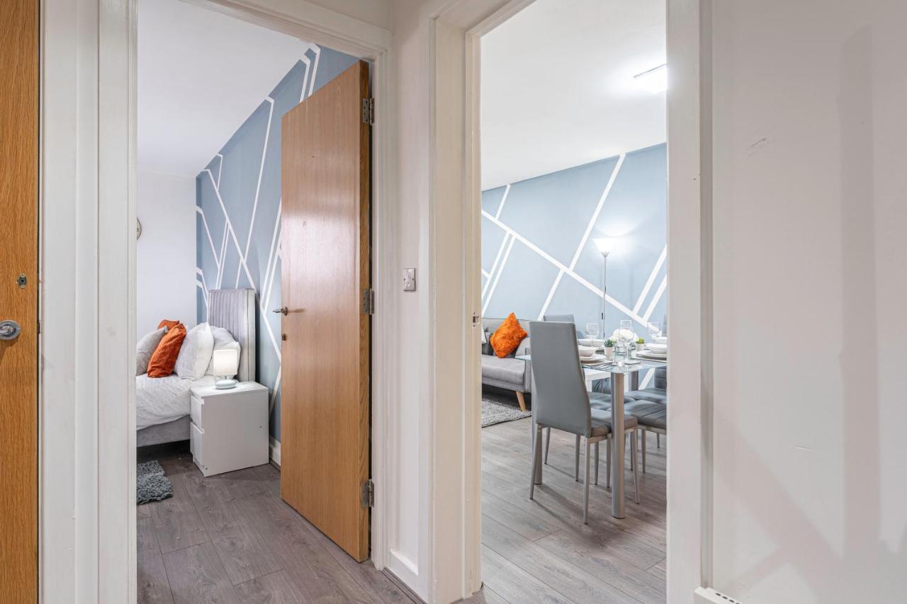 Jkg Property Solutions Presents Cosy City Apartment Coventry Eksteriør billede